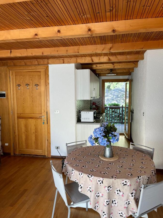 Chalet Blanc "Le Flocon" Courmayeur Ngoại thất bức ảnh