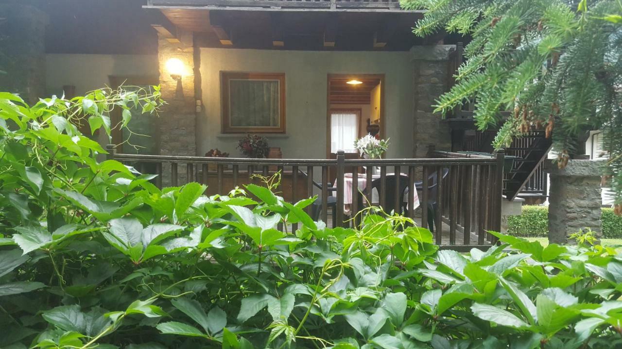 Chalet Blanc "Le Flocon" Courmayeur Ngoại thất bức ảnh